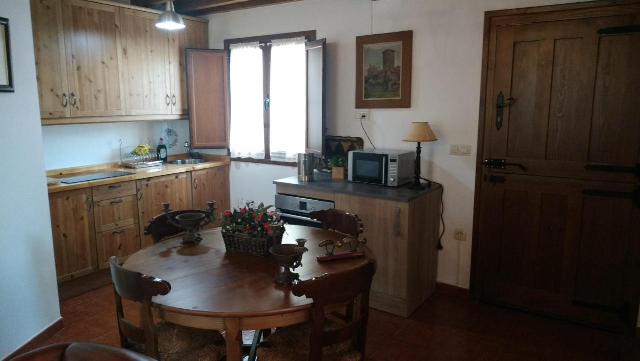 Villa Isabel Pilona Екстер'єр фото